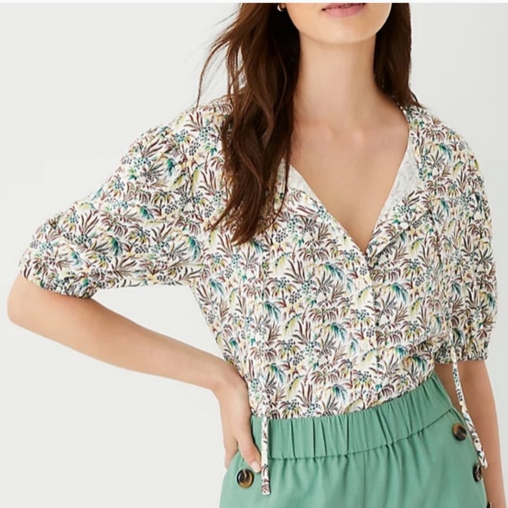 Ann Taylor Small Tie Neck Puff Sleeve Top, New with Tag - Picture 2 of 6